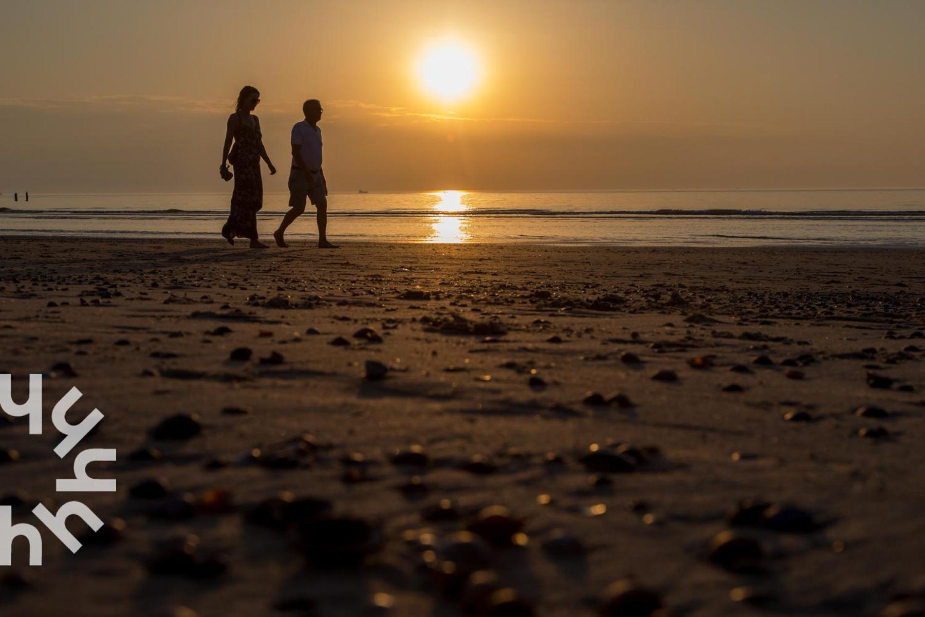 Fijne Vakantiewoning In Domburg Op Loopafstand Strand En Centrum Met Parkeerplaats Bagian luar foto
